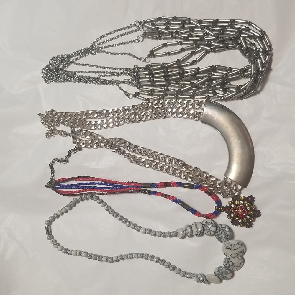 Necklaces, used costume jewelry good shape. Grey & white is Howlite/magnetite N7